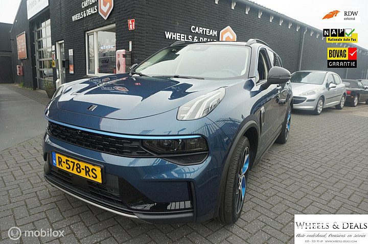 Lynk & Co 01 1.5 ( ZEER LUXE UITVOERING ) LAGE KM! NETJES!