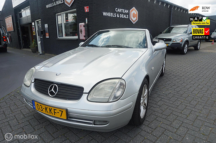 Mercedes-Benz SLK 200