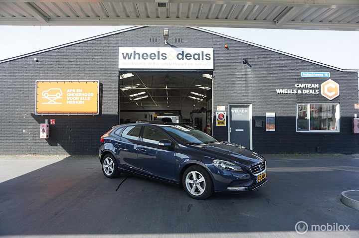 Volvo V40 1.6 T2 Kinetic 1e eigenaar.